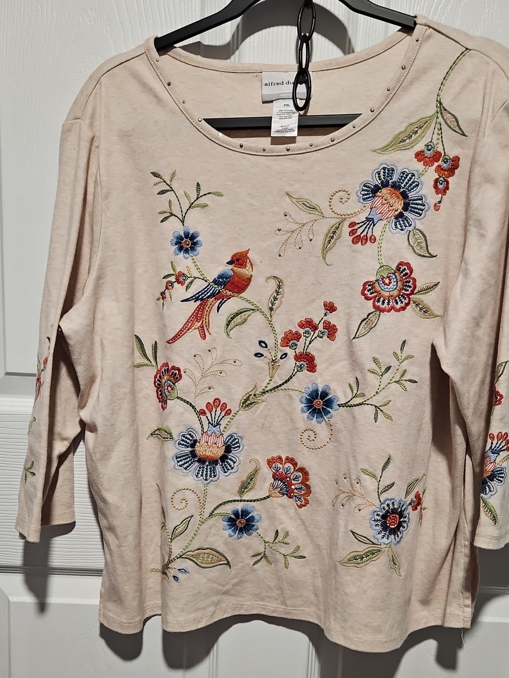 Alfred Dunner Women's Cream Embroidered Floral Bird Top